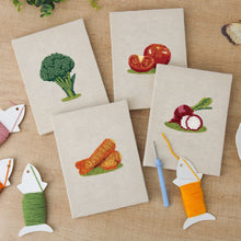 Carica l'immagine nel visualizzatore di Gallery, Punch Needle Kit (4 pezzi) con cornici - Fresco e Croccante