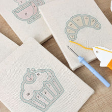 Carica l'immagine nel visualizzatore di Gallery, Punch Needle Kit (4 pezzi) con cornici - Dolci da Colazione 2