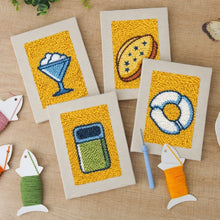 Carica l'immagine nel visualizzatore di Gallery, Punch Needle Kit (4 pezzi) con cornici - Snack Golosi 1