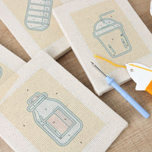 Carica l'immagine nel visualizzatore di Gallery, Punch Needle Kit (4 pezzi) con cornici - Pasto Gustoso