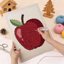 Carica l'immagine nel visualizzatore di Gallery, Punch Needle Kit con cornice - Mela Rossa