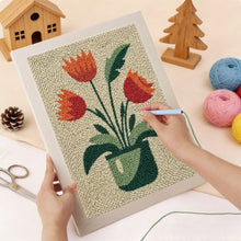 Carica l'immagine nel visualizzatore di Gallery, Punch Needle Kit con cornice - Tulipani in Fiore