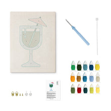 Carica l'immagine nel visualizzatore di Gallery, Punch Needle Kit con cornice - Brezza Tropicale
