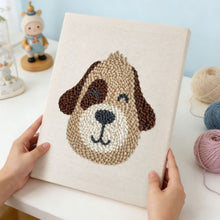 Carica l'immagine nel visualizzatore di Gallery, Punch Needle Kit con cornice - Cane Sorridente