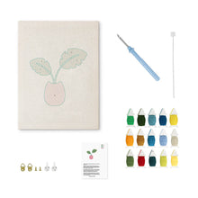 Carica l'immagine nel visualizzatore di Gallery, Punch Needle Kit con cornice - Fioritura Tropicale