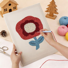 Carica l'immagine nel visualizzatore di Gallery, Punch Needle Kit con cornice - Fioritura Cremisi