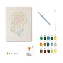 Carica l'immagine nel visualizzatore di Gallery, Punch Needle Kit con cornice - Girasole