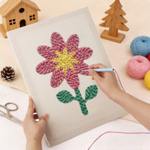 Carica l'immagine nel visualizzatore di Gallery, Punch Needle Kit con cornice - Petali di Primavera