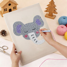 Carica l'immagine nel visualizzatore di Gallery, Punch Needle Kit con cornice - Piccolo Elefante