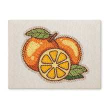 Carica l'immagine nel visualizzatore di Gallery, Punch Needle Kit con cornice - Arance Fresche Figured'Art