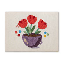 Carica l'immagine nel visualizzatore di Gallery, Punch Needle Kit con cornice - Tulipani Colorati Figured'Art