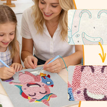 Carica l'immagine nel visualizzatore di Gallery, Punch Needle Kit con cornice - Avventure dell'unicorno