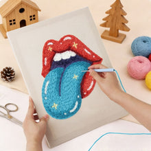 Carica l'immagine nel visualizzatore di Gallery, Punch Needle Kit con cornice - Bacio Cosmico