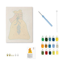 Carica l'immagine nel visualizzatore di Gallery, Punch Needle Kit con cornice - Fortuna Dorata