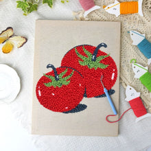 Carica l'immagine nel visualizzatore di Gallery, Punch Needle Kit con cornice - Pomodori Freschi