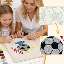 Carica l'immagine nel visualizzatore di Gallery, Punch Needle Kit con cornice - Trofeo di Calcio