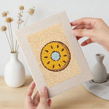 Carica l'immagine nel visualizzatore di Gallery, Punch Needle Kit (4 pezzi) con cornici - Street Food 2