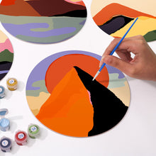 Carica l&#39;immagine nel visualizzatore di Gallery, Set di 6 Tovagliette da Dipingere con i numeri (20cm diametro) - Montagna Astratta Moderna