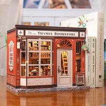Carica l'immagine nel visualizzatore di Gallery, Casa Miniatura 3D - Libreria sul Tamigi