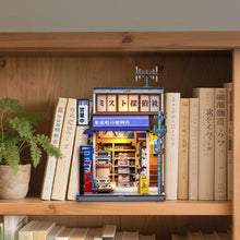 Carica l'immagine nel visualizzatore di Gallery, Book Nook - Negozio all’angolo di Beika-chō