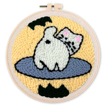 Carica l'immagine nel visualizzatore di Gallery, Punch Needle Gatto giocherellone