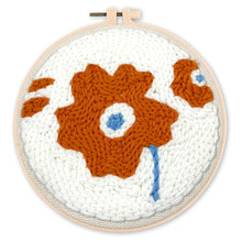 Carica l'immagine nel visualizzatore di Gallery, Punch Needle Papavero color ruggine