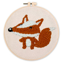 Carica l'immagine nel visualizzatore di Gallery, Punch Needle Volpe carina