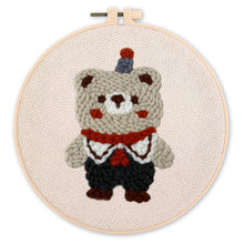 Carica l'immagine nel visualizzatore di Gallery, Punch Needle Orso del circo