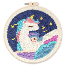 Carica l'immagine nel visualizzatore di Gallery, Punch Needle Unicorno e cucciolo