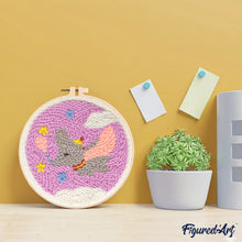 Carica l'immagine nel visualizzatore di Gallery, Punch Needle Kit Elefante volante