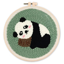 Carica l'immagine nel visualizzatore di Gallery, Punch Needle Panda 1