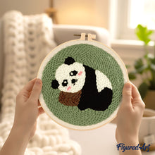 Carica l'immagine nel visualizzatore di Gallery, Punch Needle Kit Panda 1