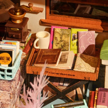 Carica l&#39;immagine nel visualizzatore di Gallery, Casa in Miniatura 3D - Libreria d’Angolo
