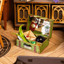 Carica l&#39;immagine nel visualizzatore di Gallery, Casa in Miniatura 3D - Lo Studio Magico