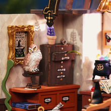 Carica l&#39;immagine nel visualizzatore di Gallery, Casa in Miniatura 3D - Lo Studio Magico