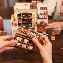 Carica l&#39;immagine nel visualizzatore di Gallery, Casa in Miniatura 3D - Cioccolateria di Henry