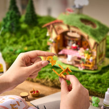 Carica l'immagine nel visualizzatore di Gallery, Case in miniatura - La casa nel bosco