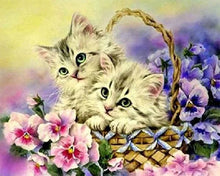 Carica l'immagine nel visualizzatore di Gallery, Diamond Painting - Due Gatti Con Fiori