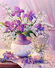 Carica l'immagine nel visualizzatore di Gallery, Diamond Painting - Bellissimo bouquet di fiori viola