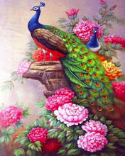 Carica l'immagine nel visualizzatore di Gallery, Diamond Painting - Pavoni e peonie