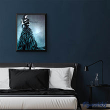 Carica l'immagine nel visualizzatore di Gallery, Diamond Painting - Donna In Nero