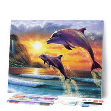 Carica l'immagine nel visualizzatore di Gallery, Diamond Painting - Delfini All'Alba