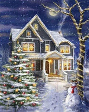 Carica l'immagine nel visualizzatore di Gallery, Diamond Painting - Casa Decorata Per Natale