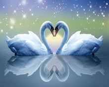 Carica l'immagine nel visualizzatore di Gallery, Diamond Painting - Cigni E Cuore