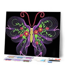 Carica l'immagine nel visualizzatore di Gallery, Diamond Painting - Farfalla Astratta