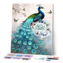 Carica l'immagine nel visualizzatore di Gallery, Diamond Painting - Pavone e fiori bianchi