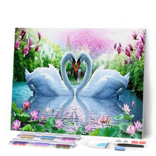 Carica l'immagine nel visualizzatore di Gallery, Diamond Painting - Cigni In Amore
