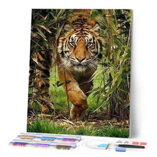 Carica l'immagine nel visualizzatore di Gallery, Diamond Painting - Il Leone E La Caccia