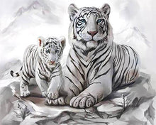 Carica l'immagine nel visualizzatore di Gallery, Diamond Painting - Tigri Nella Neve