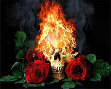 Carica l'immagine nel visualizzatore di Gallery, Diamond Painting - Teschio Di Fuoco E Rose